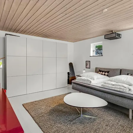 3 Bedroom Lovely In Casa vacanze *