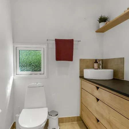 3 Bedroom Lovely In